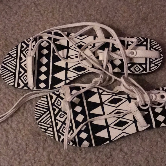 TRIBAL GLADIATOR - Picture 4 of 4